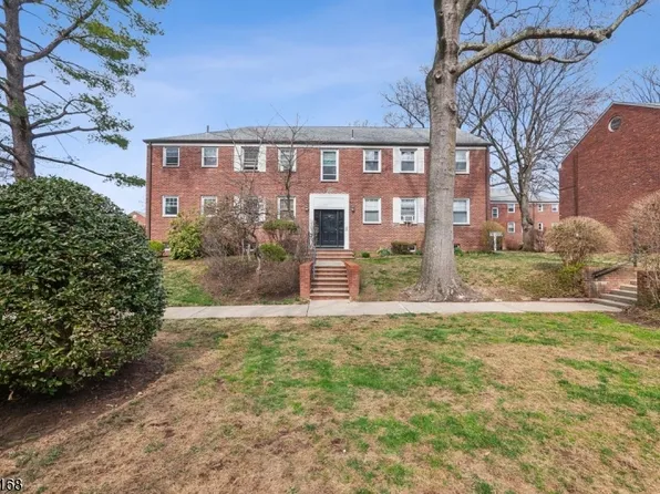 349 Bloomfield Ave, 42 #42, Verona Twp., NJ 07044