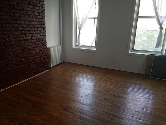 Rented by Secure One LLC | media 9