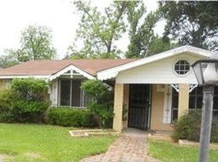 1325 Doolittle Dr, Baton Rouge, LA 70810