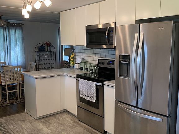 4th image of 8850 Kings Dr Lot 201