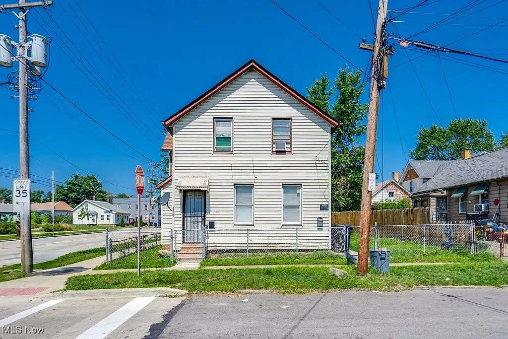 3460 Erin Ave photo 1