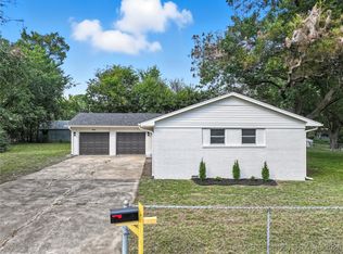 804 E Park St, Claremore, OK 74017