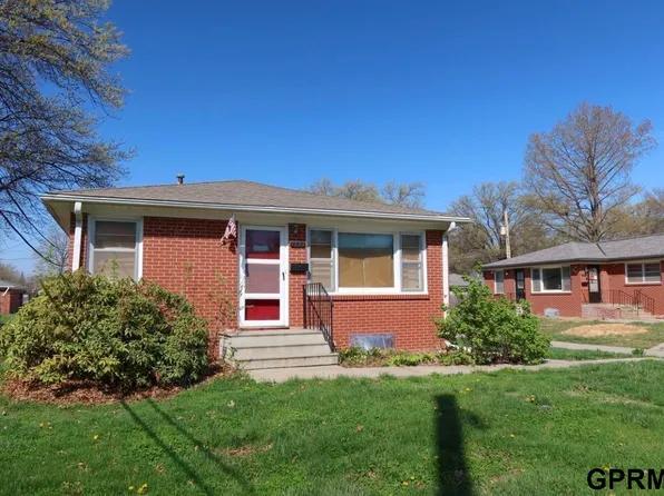 1035-1033 S 40th St, Lincoln, NE 68510