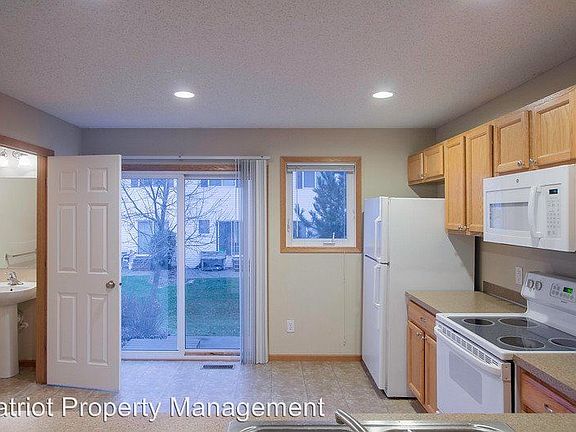 2nd image of 4967 Evergreen Dr N Unit 6