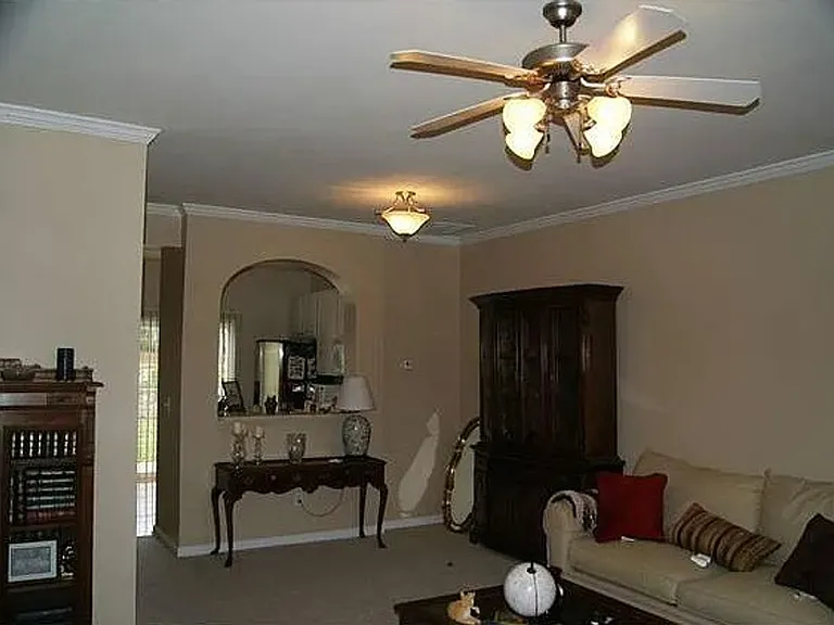 21 Canary Ct — Photo 3