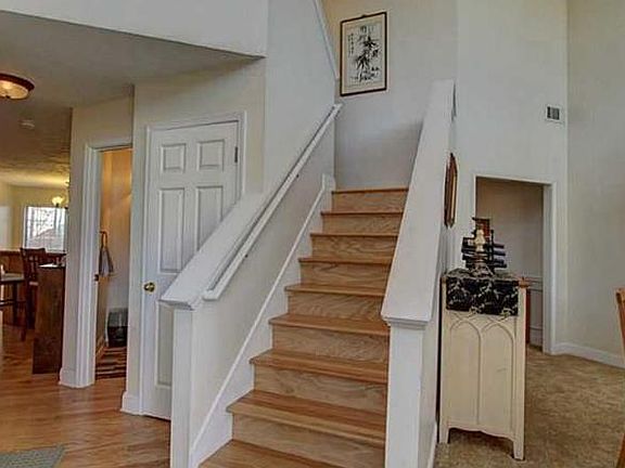 4th image of 1715 Leigh Meadow Dr