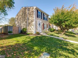 10 Strand Ct, Owings Mills, MD 21117