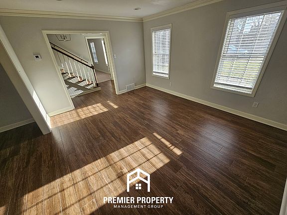 3rd image of 1869 Corbin Rd