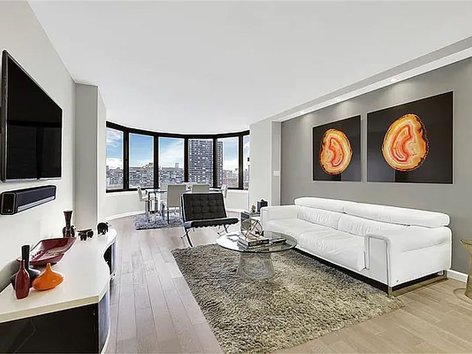 1st image of 330 E 38th St APT 18B