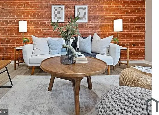 404 N Patterson Park Ave — Photo 12