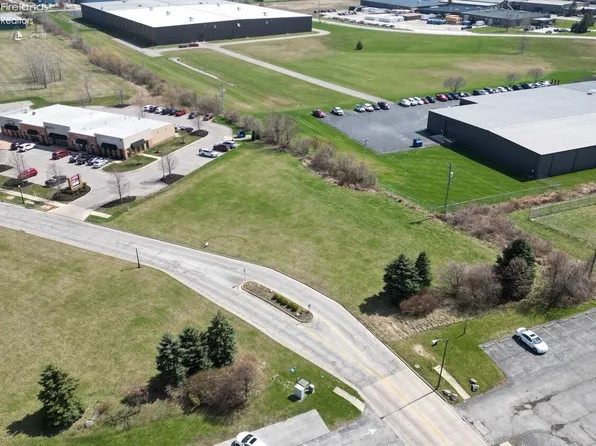 32 Stower Ln, Norwalk, OH 44857