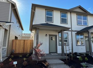 1827 SE Mulberry Ave #35, Dallas, OR 97338