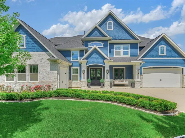 15 Quiet Mead Pl, The Woodlands, TX 77375
