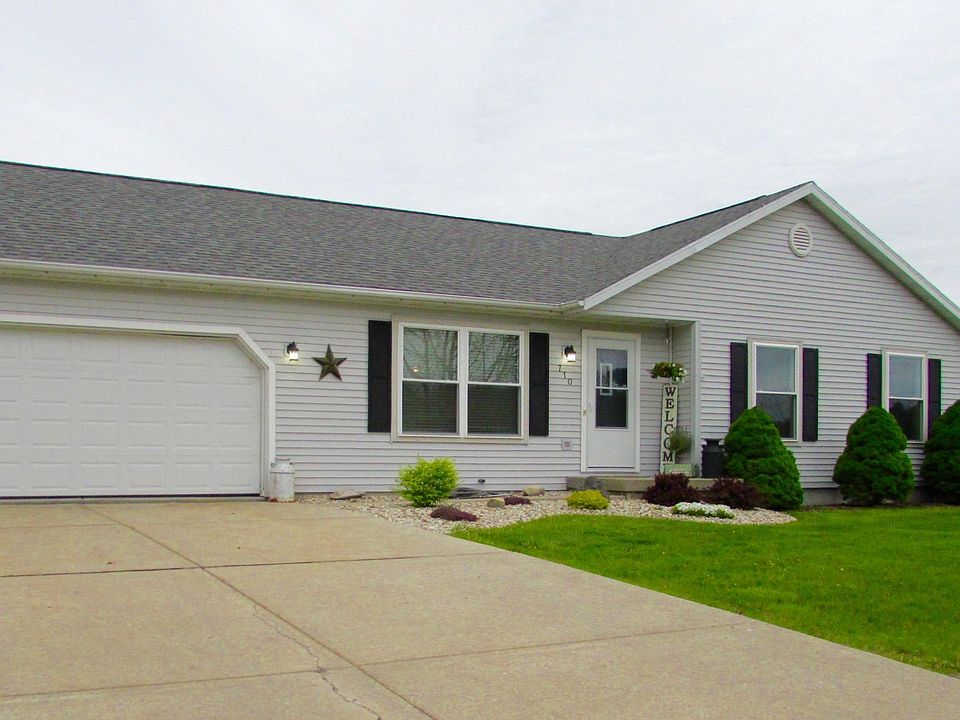 2nd image of 710 Lucas Ln