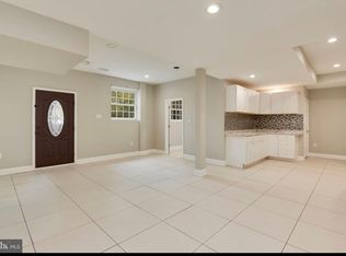 7320 Bradley Blvd #A10, Bethesda, MD 20817