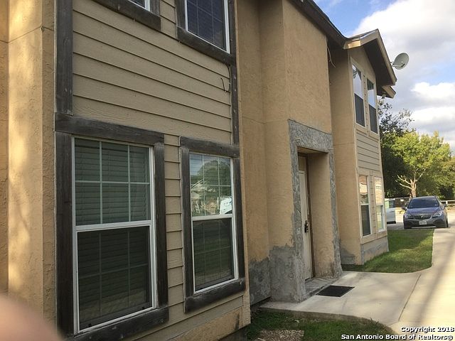 1st image of 10545 Starcrest Dr