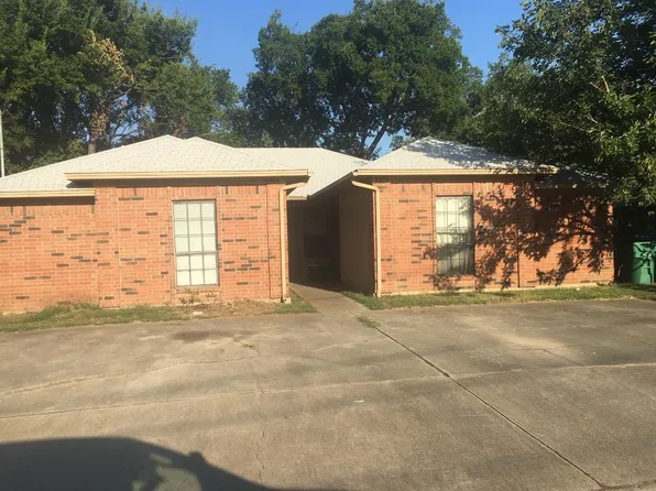 3319 Gardenview Cir, Denton, TX 76207