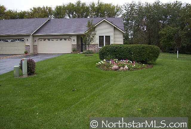 1st image of 1294 Edgehill Court
