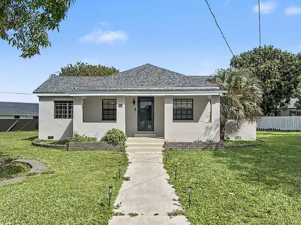9205 SW 128th St, Miami, FL 33176