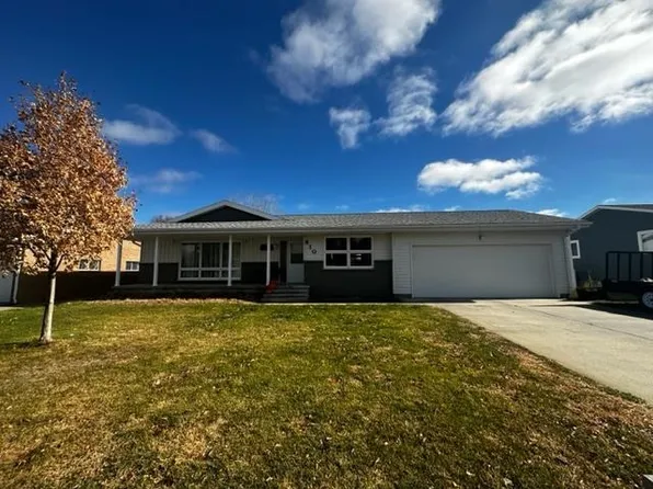 410 Webster Ave, Broken Bow, NE 68822