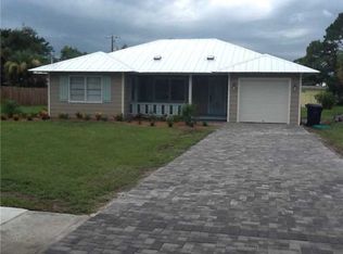 335 SW Manor Dr, Stuart, FL 34994