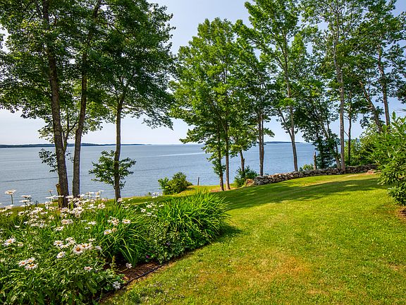 3rd image of 50 Kelley Drive