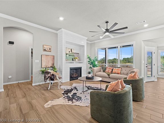 5th image of 1038 Mourning Dove Way