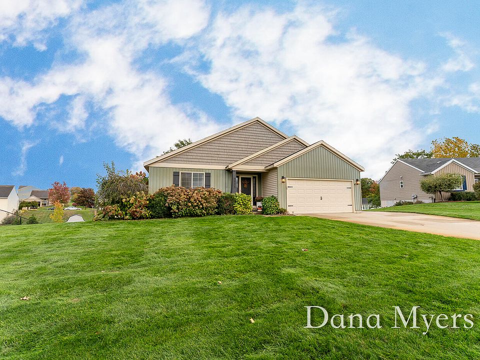 1st image of 4525 Mesa Ct SE