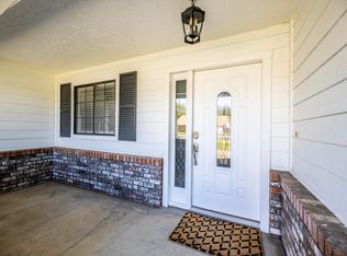 2865 Howard Dr, Redding, CA 96001