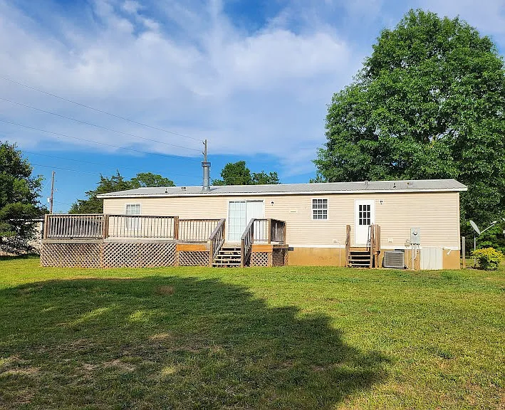 510 Milford Rd — Photo 3