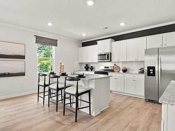 4th image of 4109 Fairhaven Rd
