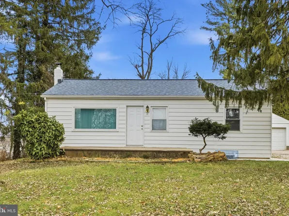 10 Matthews Ave, Cockeysville, MD 21030