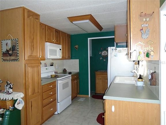 5th image of 10461 Holiday Shores Dr #304