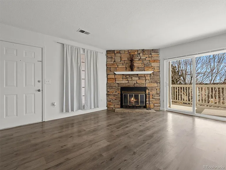 4460 S Pitkin St #120 — Photo 6