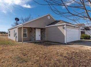 617 Cedar Brook Ct, Decatur, AR 72722