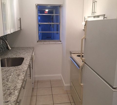 3rd image of 114 Mendoza Ave APT 44