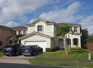 9671 NW 45th Ln, Doral, FL 33178