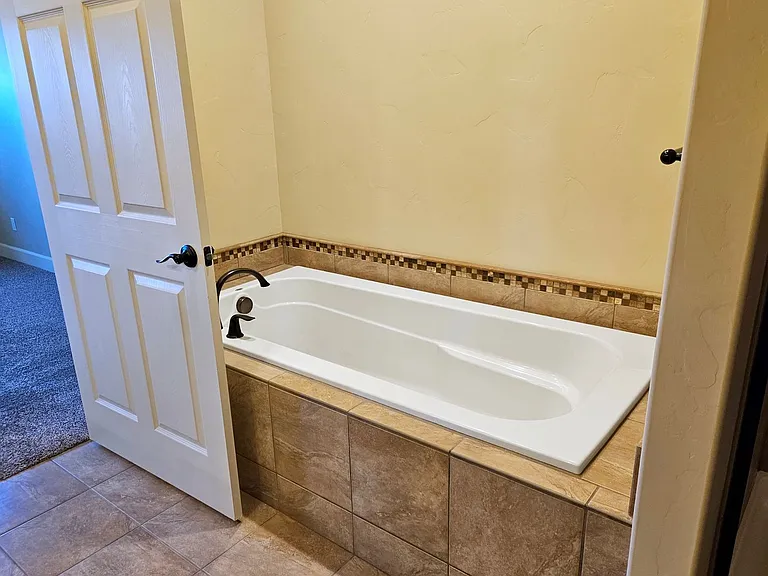 2817 Tuscanna Dr — Photo 39