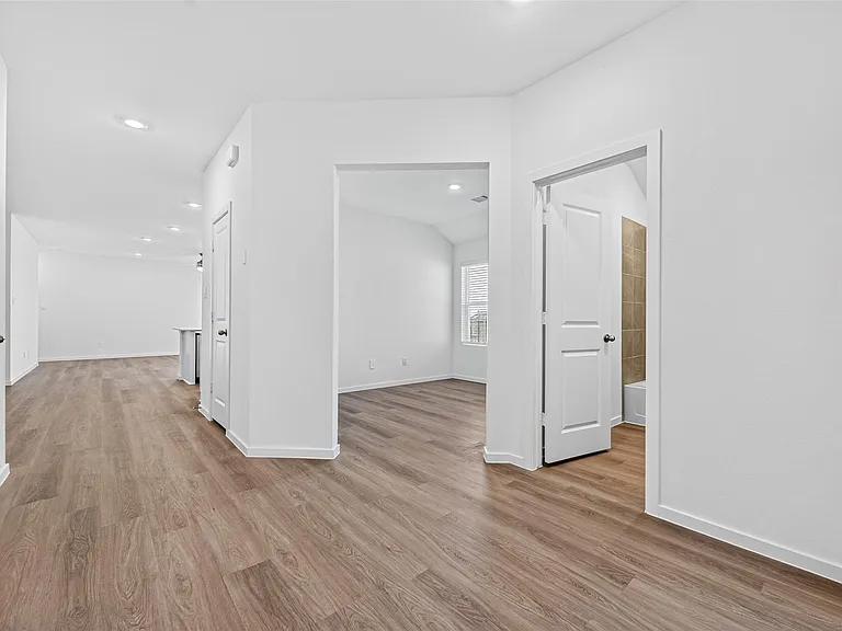 6127 Bella Breeze Dr — Photo 18
