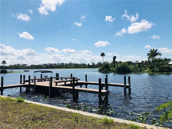 17500 Taylor Rd, Alva, FL 33920