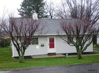 228 Hereford Ln, Johnstown, PA 15905