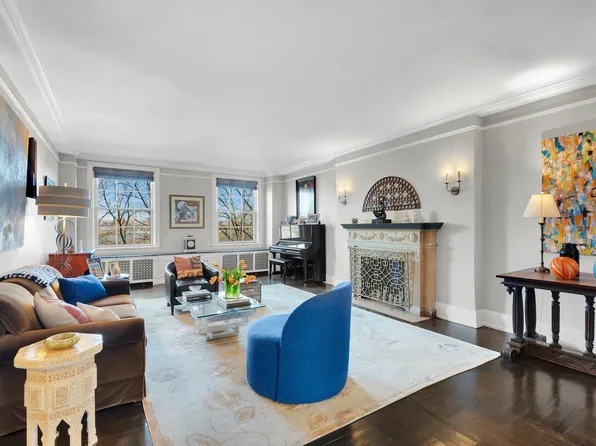173 Riverside Drive 6D image 1 of 14