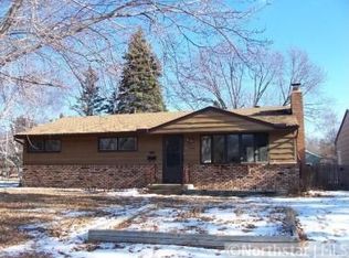 6348 Utah Ave N, Brooklyn Park, MN 55428