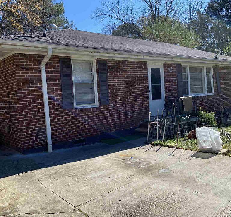 2nd image of 4530 Pine Dr