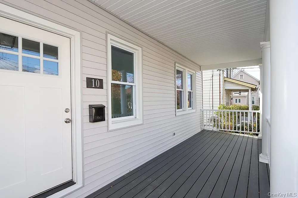 3 bed, 1.5 bath, 1478 sqft, $5,350 — Photo 4