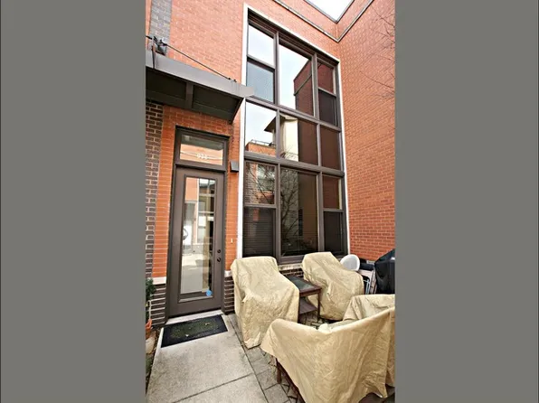 600 W Chicago Ave #Gu13, Chicago, IL 60654