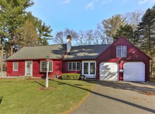 794 Summer St, Lynnfield, MA 01940