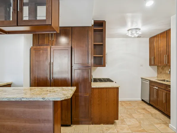 43 West 61st Street image 5 of 19