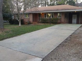 2604 Avent Ferry Rd, Raleigh, NC 27606