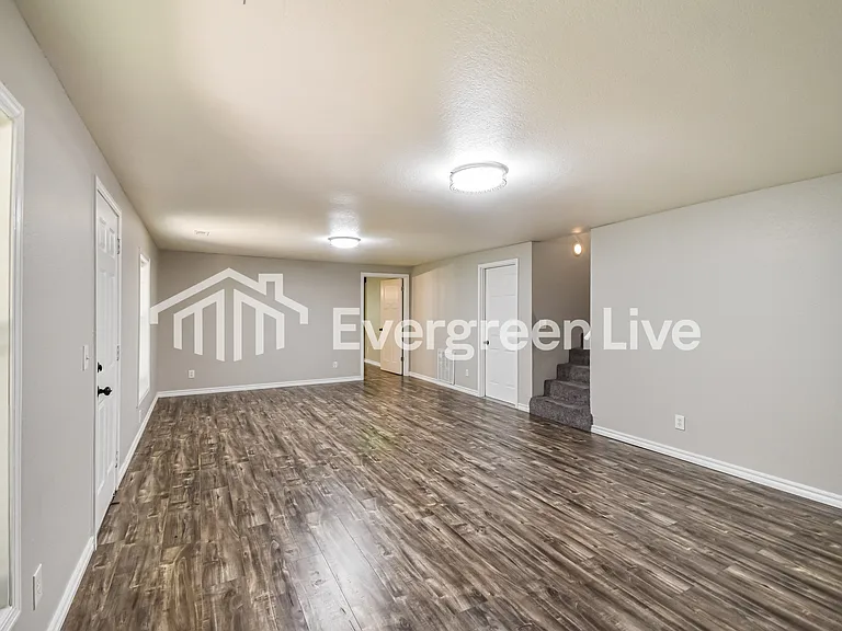 8549 Wild Cherry Dr — Photo 9